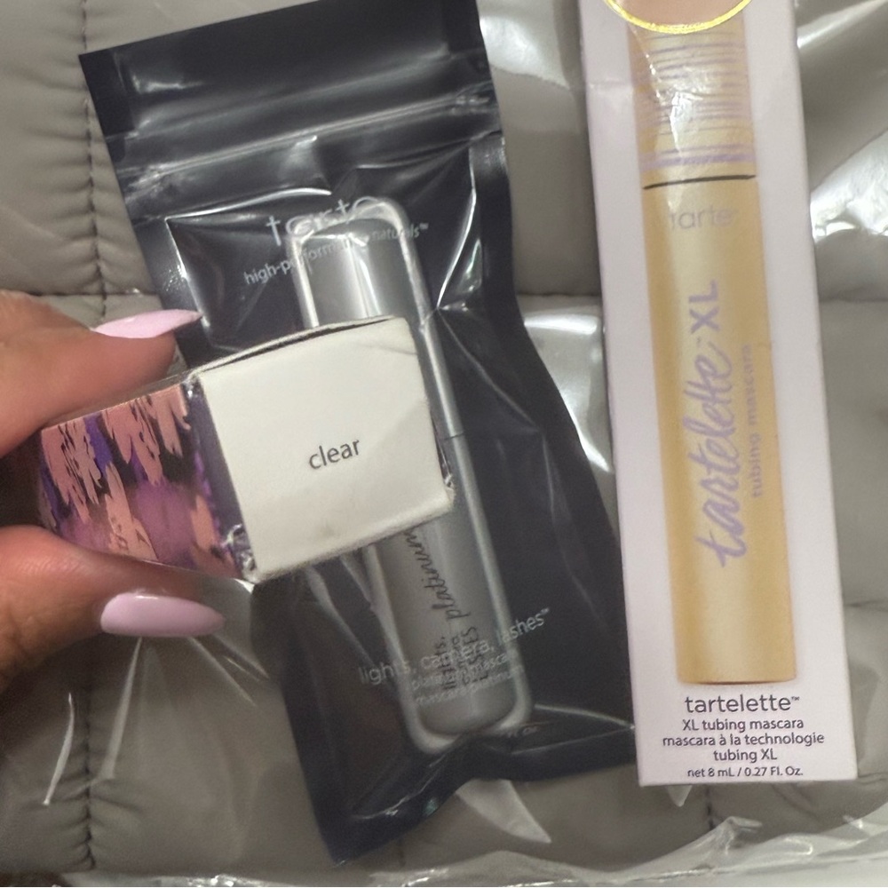 Tarte Set Maracuja Juicy Lip Balm Tartelette XL Lights Camera LASHES mascara bag - Picture 4 of 5